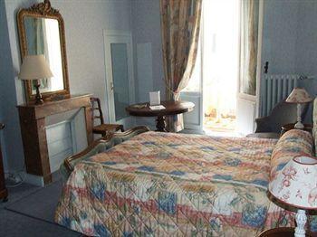 Logis Hotel De France Loches Εξωτερικό φωτογραφία
