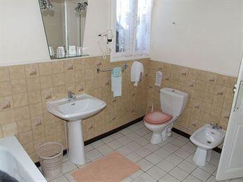 Logis Hotel De France Loches Εξωτερικό φωτογραφία